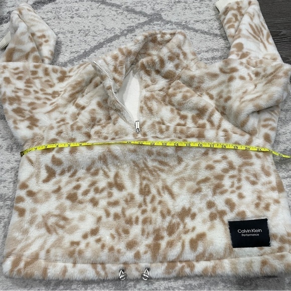 Calvin Klein Performance Faux Fur 1/4 Zip Jacket - Picture 9 of 10